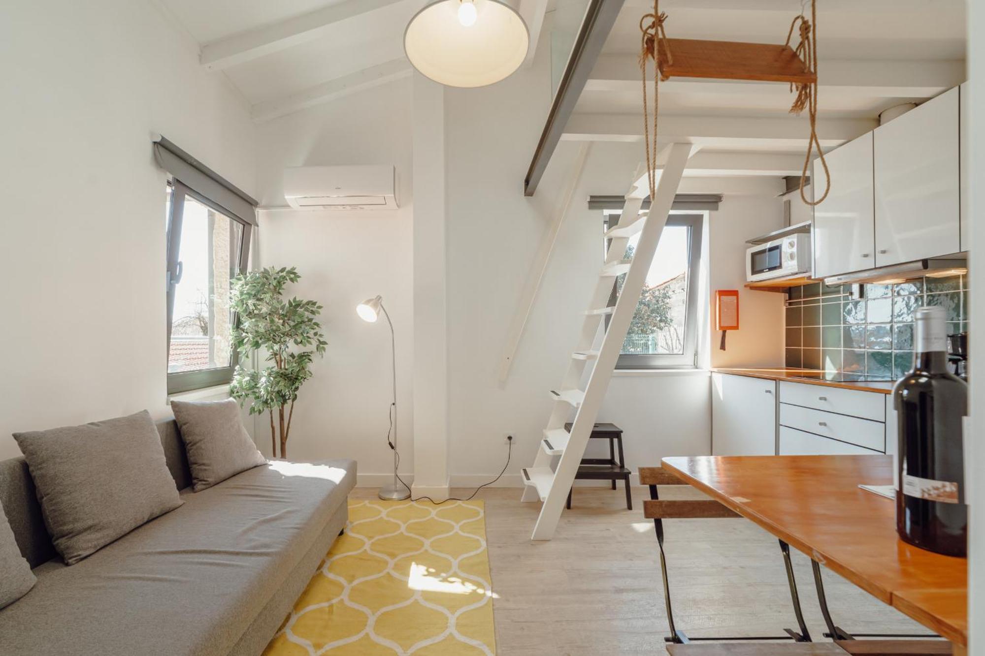 Mezzanine Stylish By Vacationy Apartamento Porto